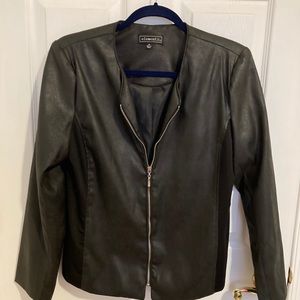 Pleather jacket, used once, very good condition.